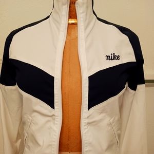 NIKE  Womens running Jacket